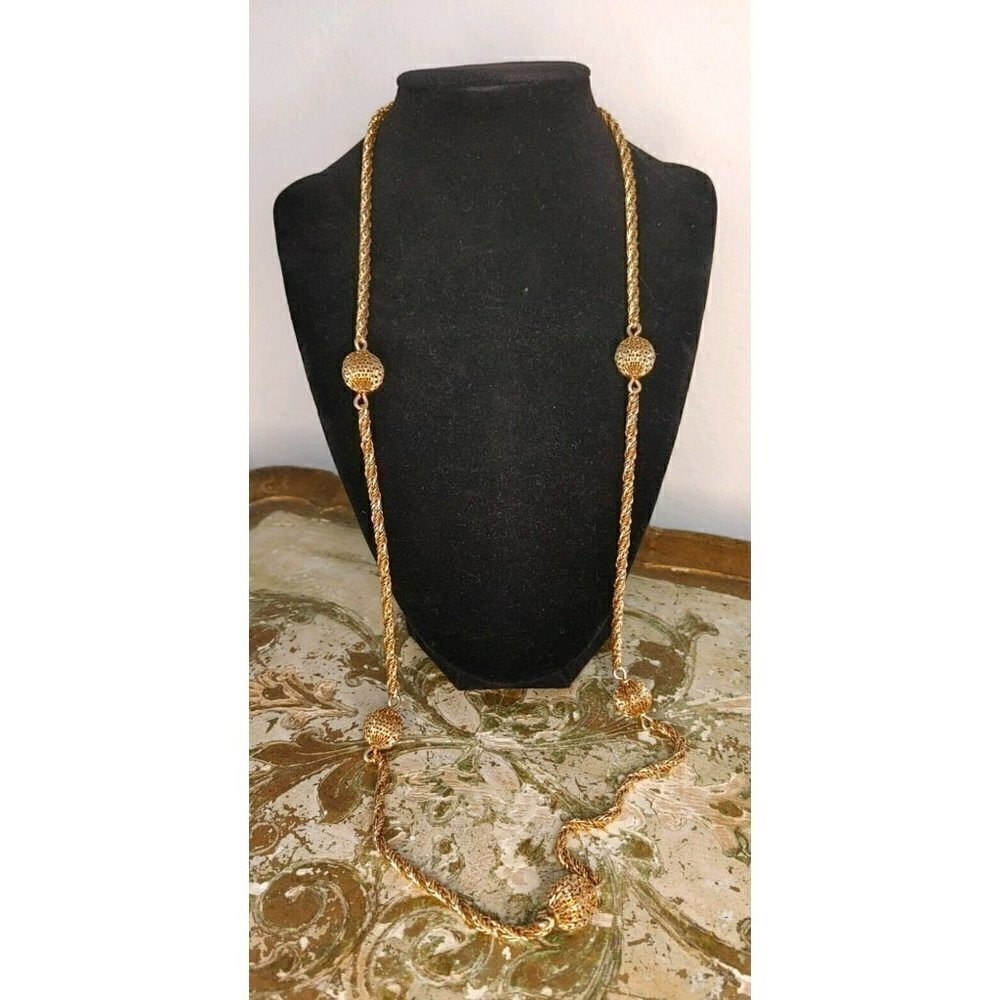 Gold Tone Rope Necklace Twisted Chain with Gold Tone Ball Spheres - Picture 4 of 10